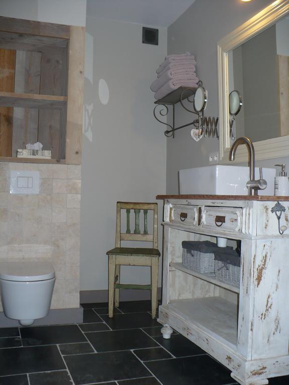 B&B Kamer En Aambeeld Zoutleeuw Dış mekan fotoğraf