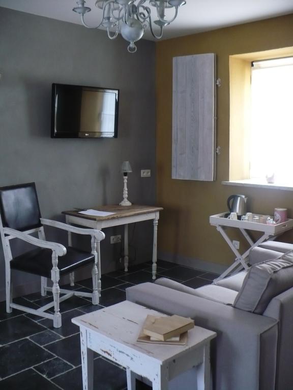 B&B Kamer En Aambeeld Zoutleeuw Dış mekan fotoğraf